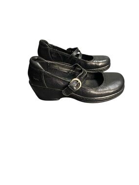 B.O.C Born Concept Black Mary Jane Wedge Shoes